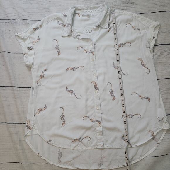 Jane + Delancey Size L Seahorse Button Up Shirt Nautical Lightweight Summer - Picture 5 of 10